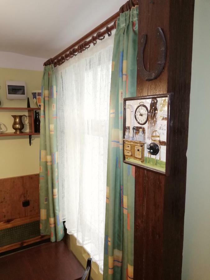 V Pietro Apartment *